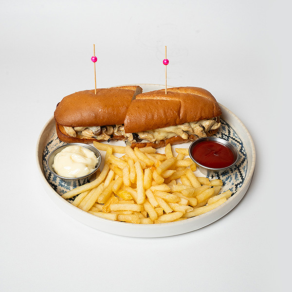 Creamy Chicken Sandwich 