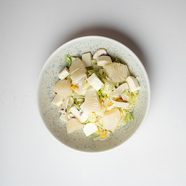 Pomelo salad
